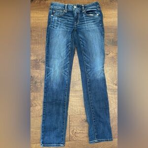 American Eagle Outfitters skinny denim jeans 
Size 4 regular